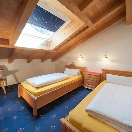 Appartement Obetzhofer By Interhome